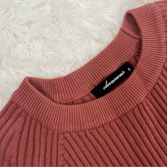 Olivaceous Ribbed Knit Cropped Sweater in Rust - Picture 3 of 3